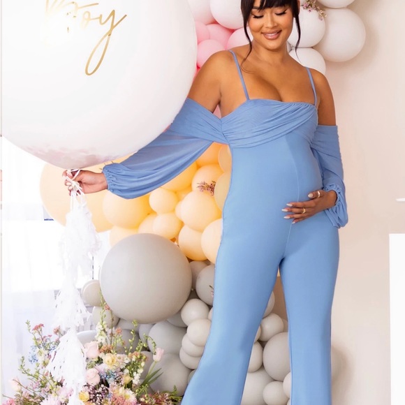 Baby Blue Maternity Jumper - Picture 2 of 5